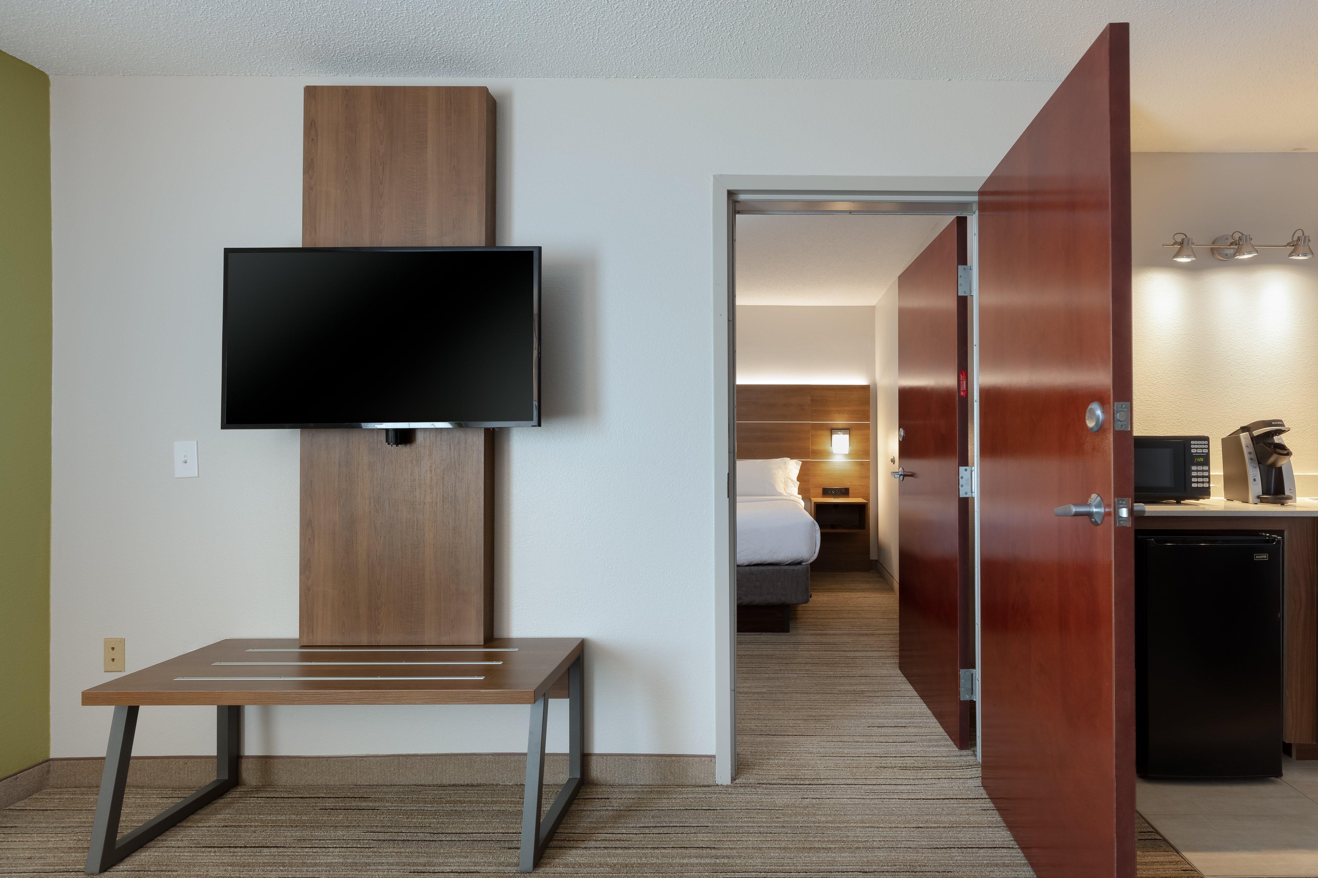 Holiday Inn Express & Suites Milton East I-10 By Ihg Exterior foto